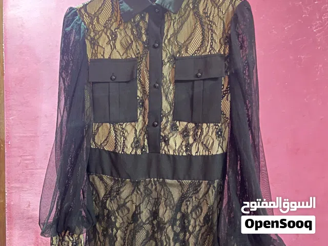 فستان دانتيل