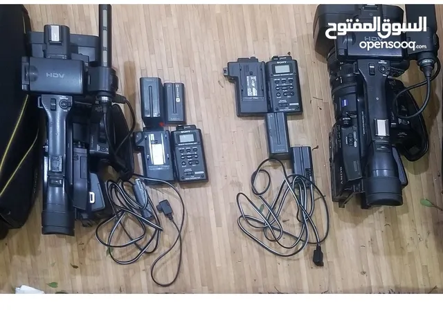 كاميرتين سوني مستخدم نظيف نوع Z7 تعمل بنظام الذواكر والاشرطة