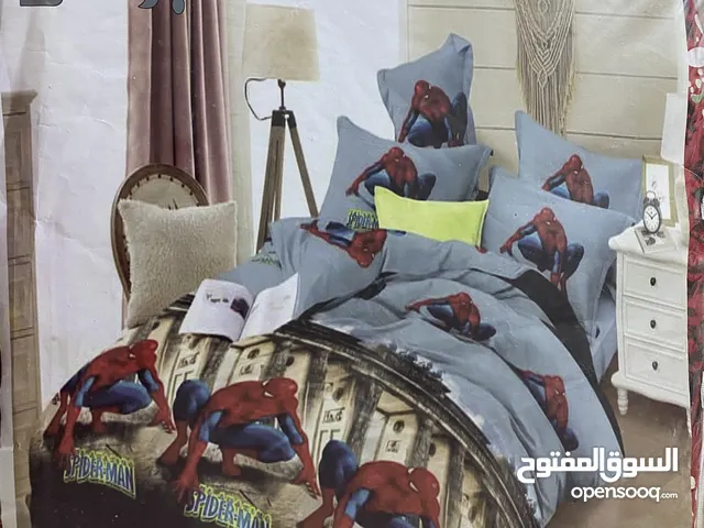 ديباج لون احمر