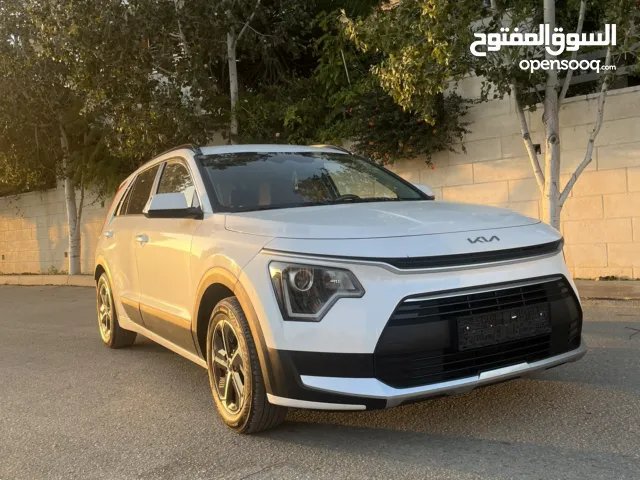 كيا نيرو هايبرد 2022