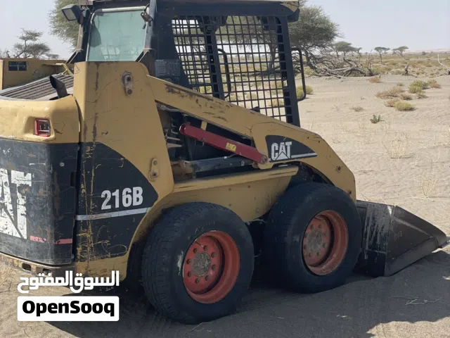 للبيع كاتربلر  استخدام جيد  لاتشكي من شي كل شي شغال  الجاد يتواصل