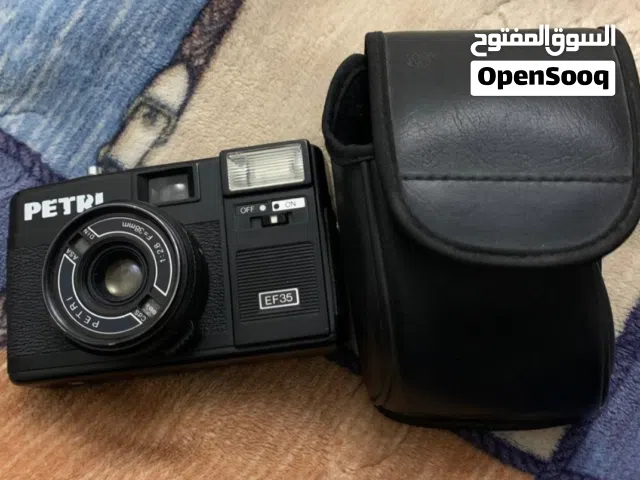 كاميرا Petri ياباني