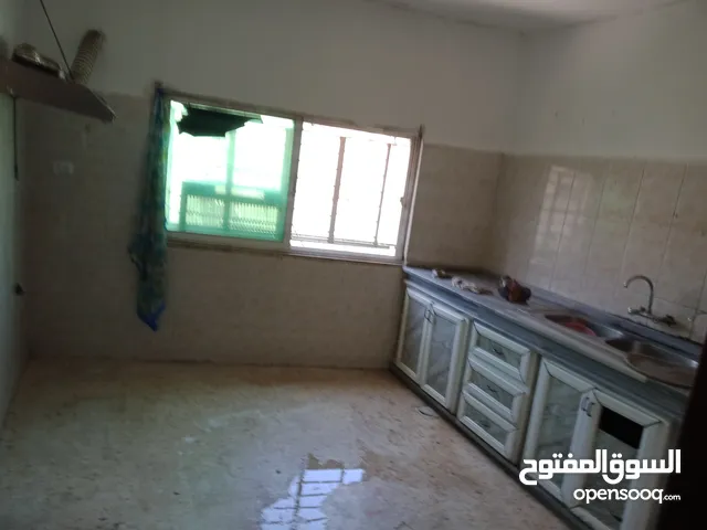 شقه للايجار بالقرب من دوار البياضه تلفون