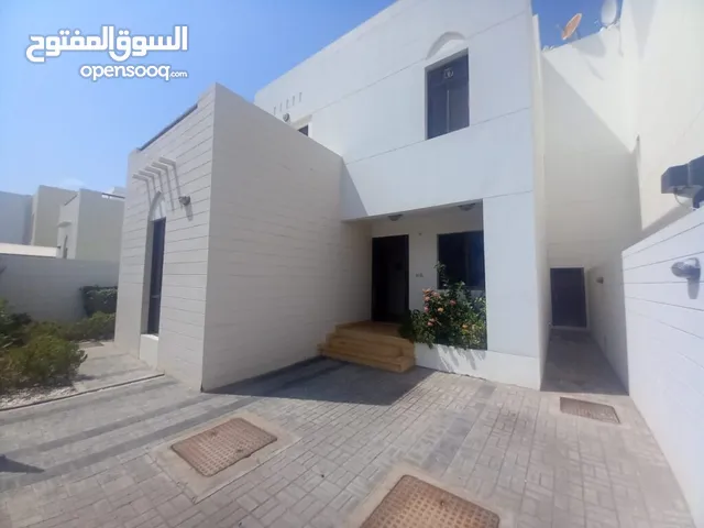 255 m2 4 Bedrooms Villa for Sale in Muscat Al Khoud