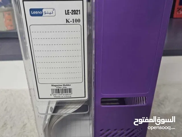 لدي 4 ارفوف كتب للبيع نظيف