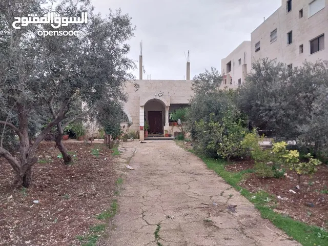 180 m2 5 Bedrooms Townhouse for Sale in Irbid Aban