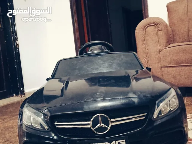 سياره اطفال مرسيدس مع بطاريه وكاله وشاحن