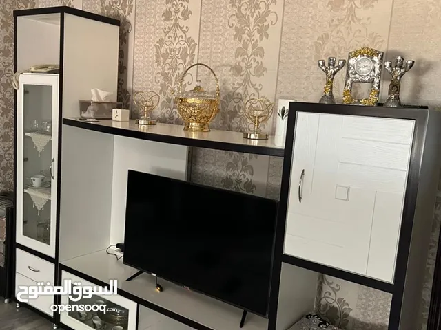 واجهة معيشه خشب نظيفه جدا جدا