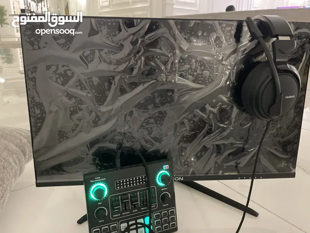 الشاشة مكسر سماعة