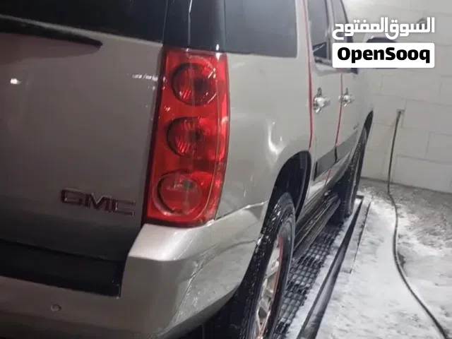2008 جي إم سي يوكن SLE