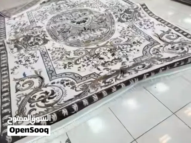 يوجد لدينا طباعه على جميع أنواع الاقمشه من الشيفون إلى السجاد موكيتات بجميع انواعه