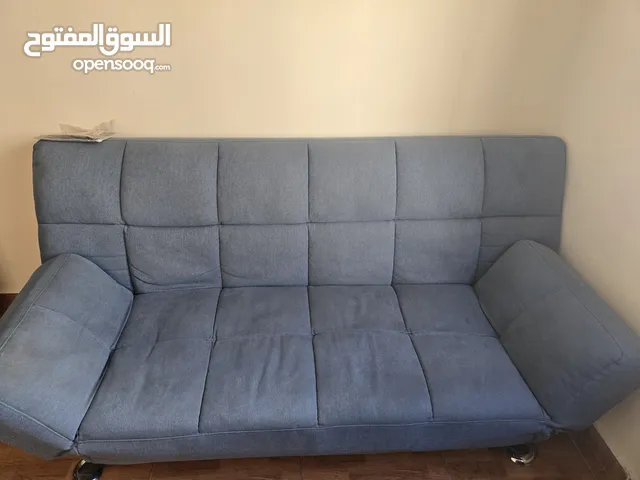 صوفا بيد للبيع بحالة جيدة الاتواصل بعد ساعة 6 مساء