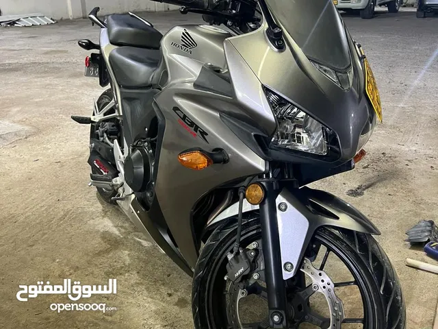 Honda CBR 2015 in Al Dhahirah