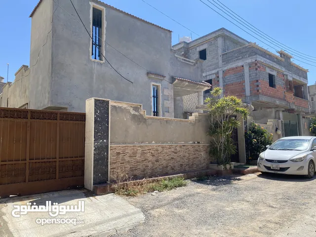 230 m2 More than 6 bedrooms Villa for Sale in Tripoli Al-Sabaa
