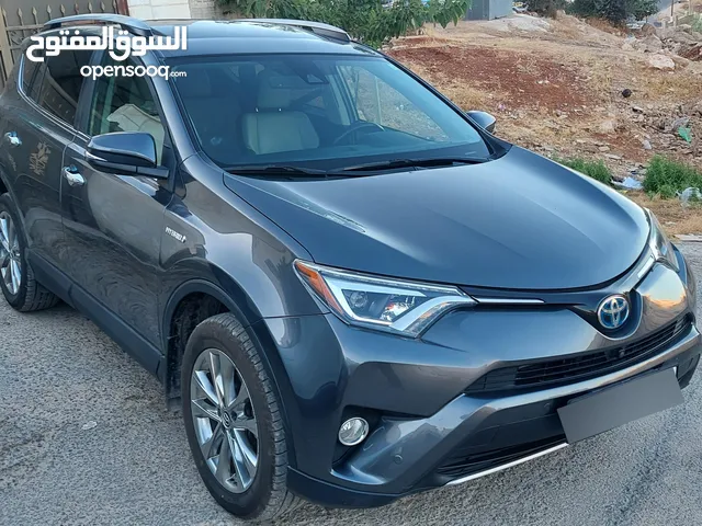 Used Toyota RAV 4 in Amman