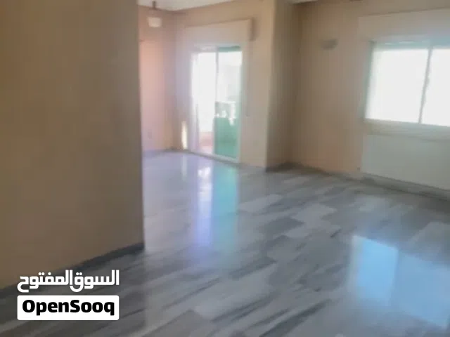 شقه للبيع دوار السابع بالقرب من جمعيه خليل الرحمن 160 متر ، طابق 2