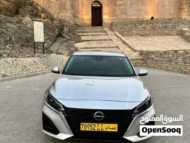 2023 نيسان التيما SV