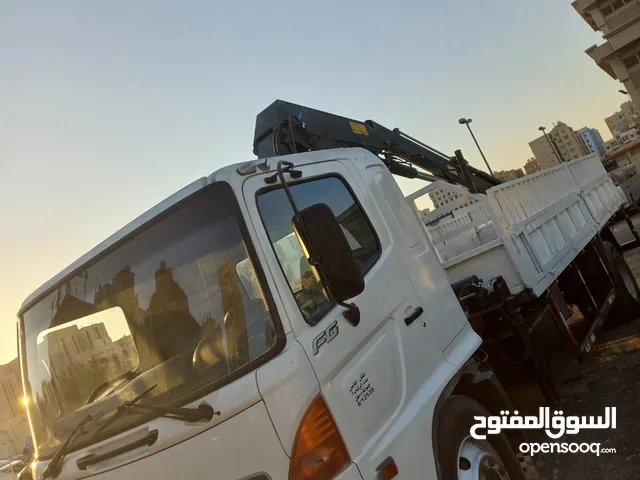 Box Toyota 2007 in Hawally