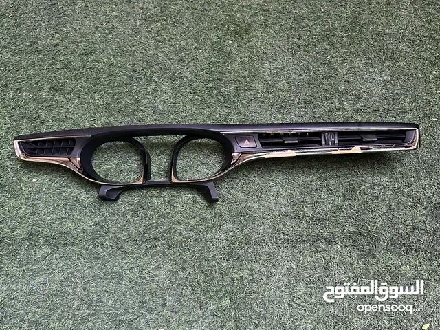 للبيع ديكور داشبورت أفالون
