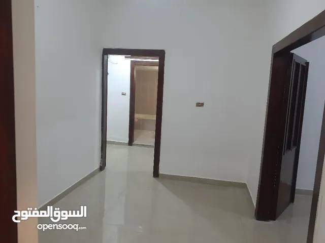 73 m2 2 Bedrooms Apartments for Rent in Amman Marka Al Shamaliya