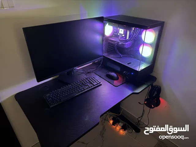 كمبيوتر العاب استعمال شهر فقط نظيف وبدون مشاكل