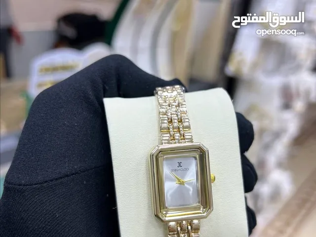 ساعات نسائية واعرة احسن ما تختار لنفسك و لي عزيز عليك عند احسن واحد فالبيع و أجمل مكاين MH