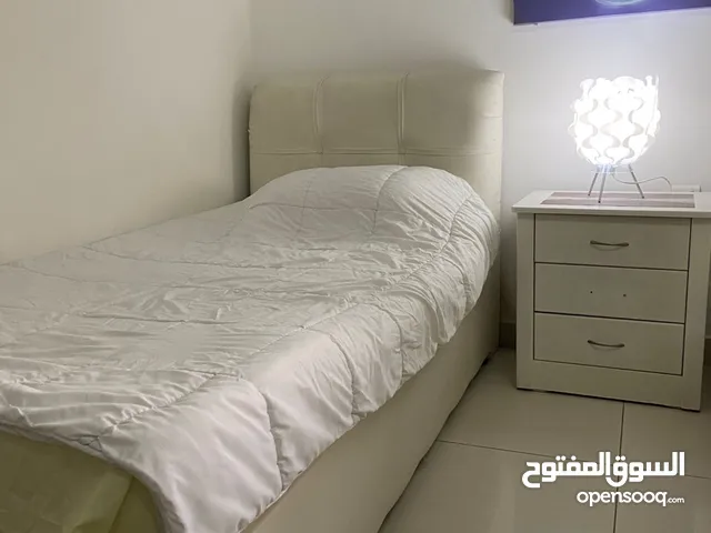 غرفة نوم-Bed room
