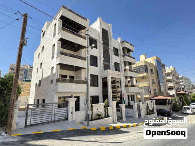 شقة طابق اول يسار مساحة 170م بضاحية الرشيد بسعر مميز بالقرب من دوار اقراء بأعلى المواصفات