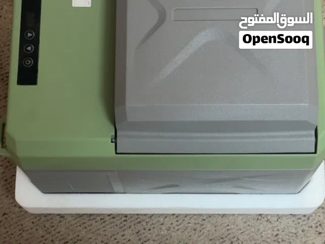 ثلاجة سيارة