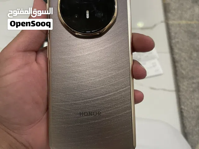 هونر ماجيكv5مستخدم شهر فقط 512GB -للبدل مع ايفون 17برو ماكس