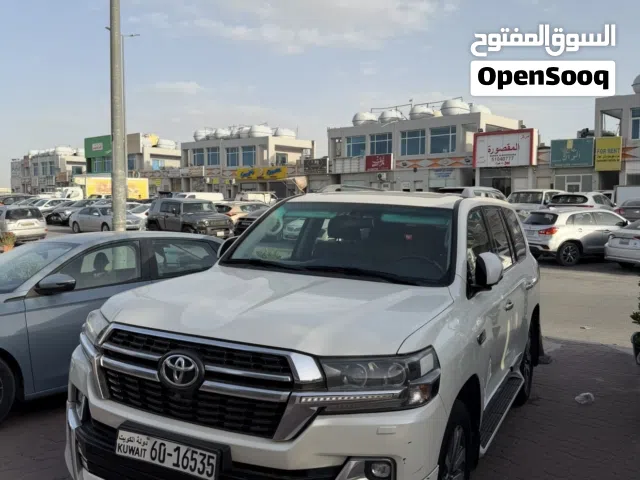 2021 Toyota Land Cruiser GXR