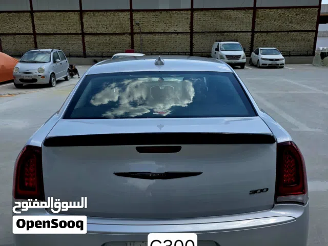 2022 كرايسلر 300 Touring