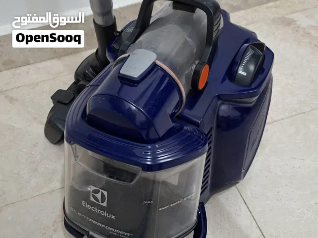 Other Vacuum Cleaners for sale in Muscat