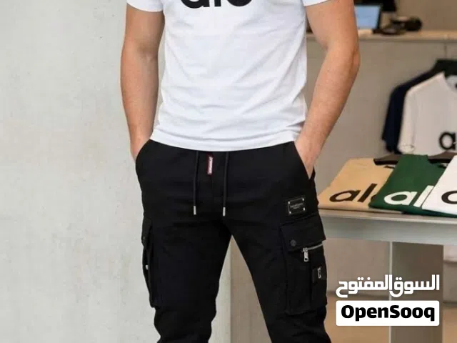 تيشيرت alo ابيض ماركة نظيفة