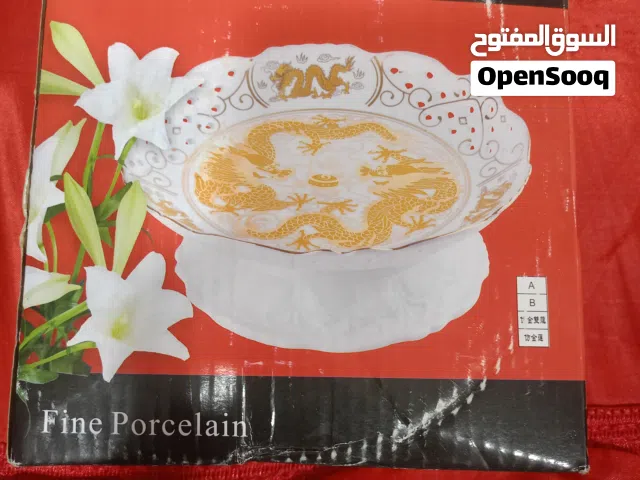 بيع أدوات مطبخ مثل صحون