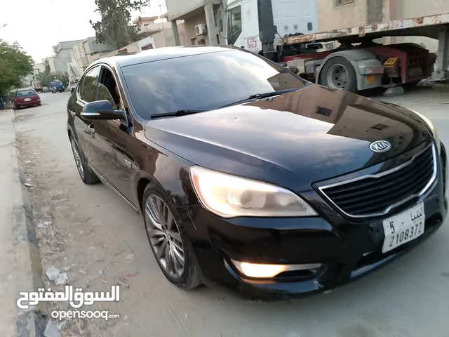 Used Kia Cadenza in Tripoli