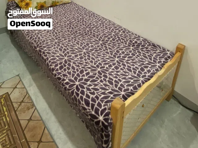 سرير مستعمل