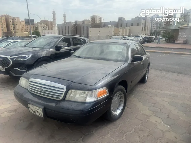 Used Ford Crown Victoria in Al Ahmadi