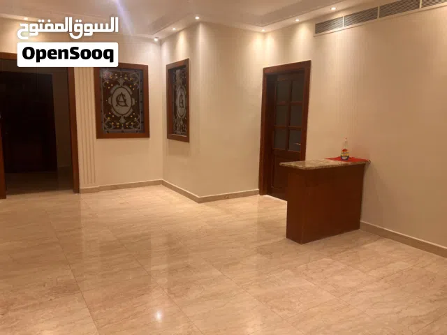 200 m2 3 Bedrooms Apartments for Rent in Amman Abdoun