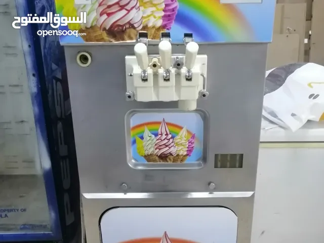 ماكنة آيس كريم ايطالي