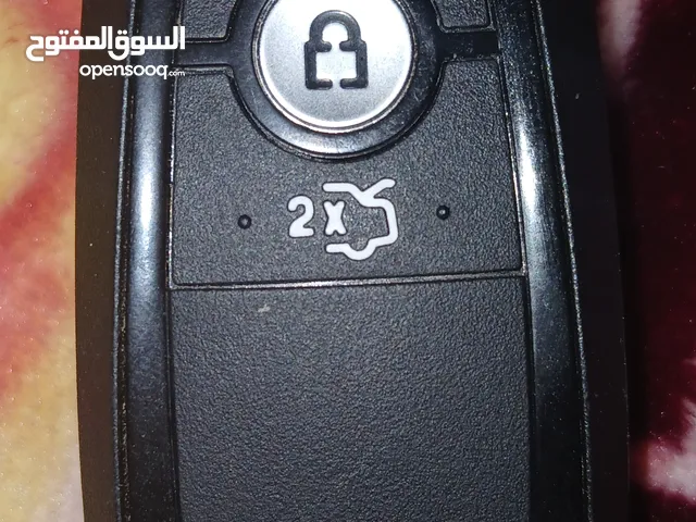 للبيع مفتاح فورد تورس أصلي موديل 2024