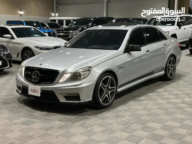 Mercedes Benz E-Class 2011 in Central Governorate