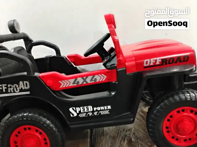 عربة أطفال جديدة