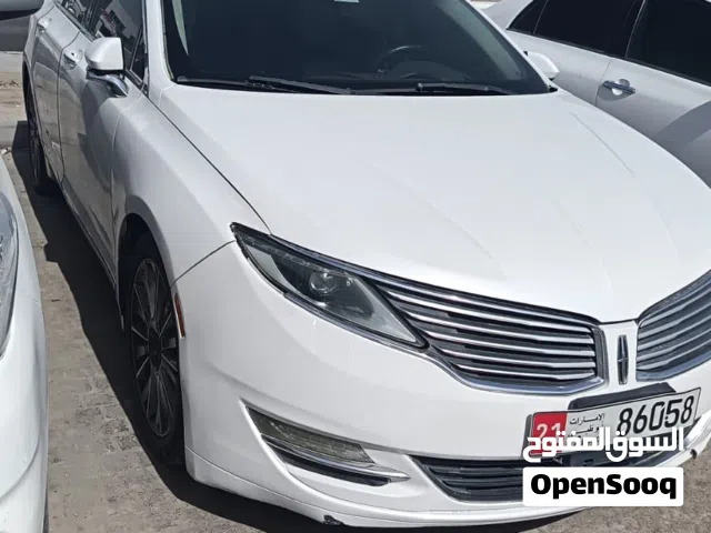 2014 لينكولن MKZ Standard