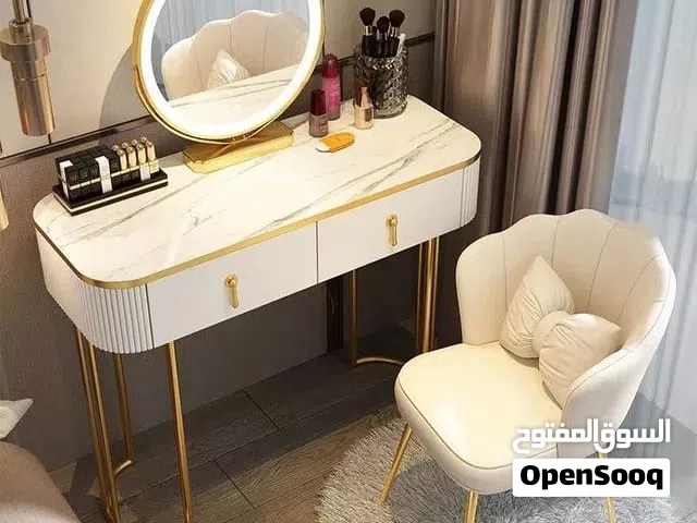 Elegant Makeup Vanity Table with Scalloped Petal Chair