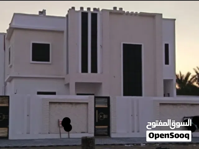 510 m2 More than 6 bedrooms Villa for Sale in Buraimi Al Buraimi