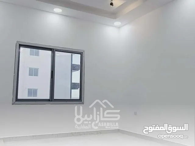 200 m2 5 Bedrooms Apartments for Rent in Muharraq Hidd