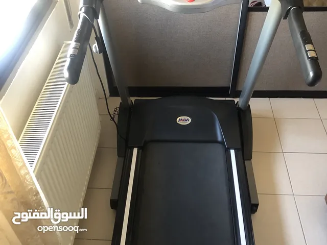 تردميل بحالة ممتازة