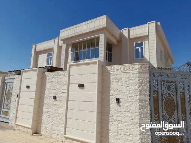 272 m2 5 Bedrooms Villa for Sale in Buraimi Al Buraimi
