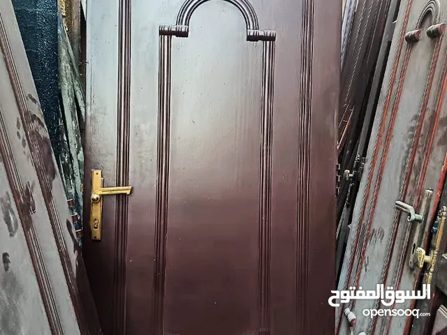 30 باب خشبي للبيع